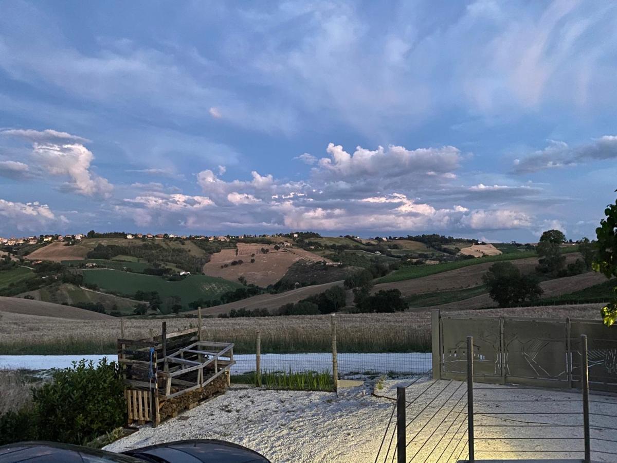 Girasole Apartment San Marcello  ภายนอก รูปภาพ
