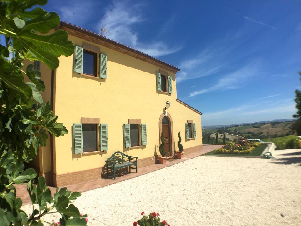 Girasole Apartment San Marcello  ภายนอก รูปภาพ